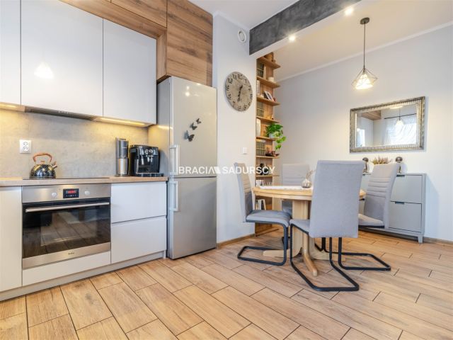 Mieszkanie 3-pokojowe Kraków, ul. Polonijna. Zdjęcie 2