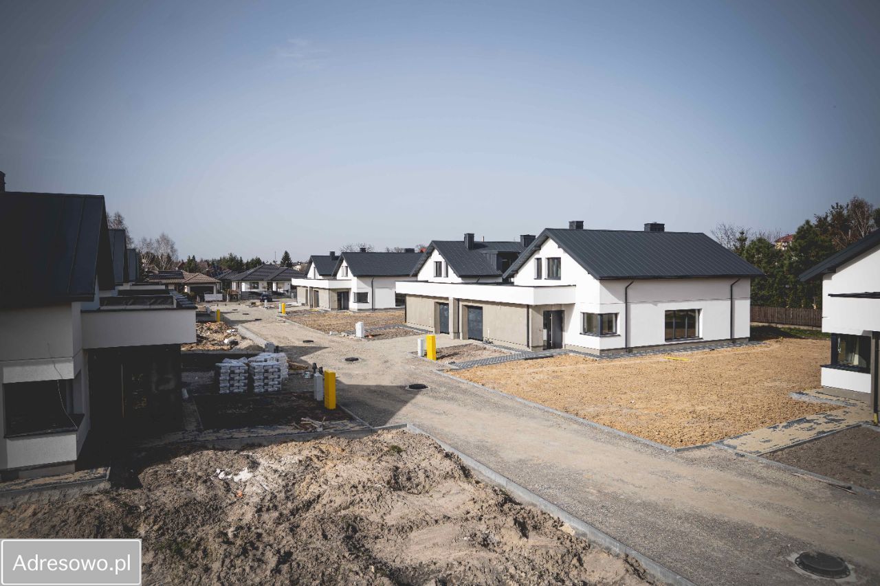 bliźniak, 5 pokoi Janów Lubelski, ul. Janusza Korczaka. Zdjęcie 6