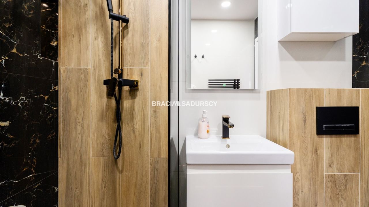 Mieszkanie 2-pokojowe Kraków Czyżyny, ul. Centralna. Zdjęcie 11