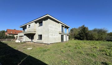 dom wolnostojący, 6 pokoi Aleksandrów