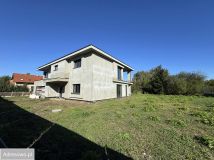 dom wolnostojący, 6 pokoi Aleksandrów