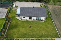 dom wolnostojący, 4 pokoje Sienno. Zdjęcie 2