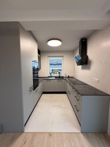 bliźniak, 4 pokoje Bielsko-Biała Hałcnów. Zdjęcie 2