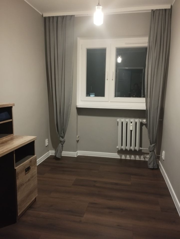 Mieszkanie 3-pokojowe Piła Centrum, ul. Dąbrowskiego. Zdjęcie 4