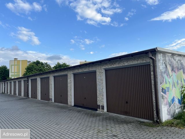 Garaż/miejsce parkingowe Konin, ul. Działkowa. Zdjęcie 1