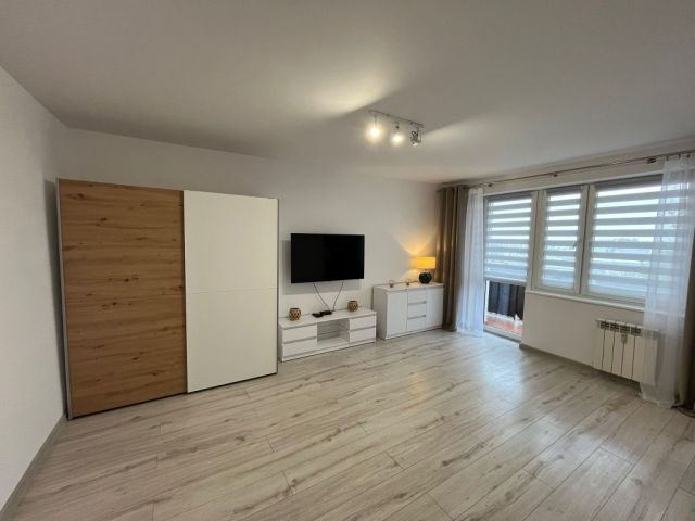 Mieszkanie 1-pokojowe Busko-Zdrój, os. marsz. Józefa Piłsudskiego. Zdjęcie 1