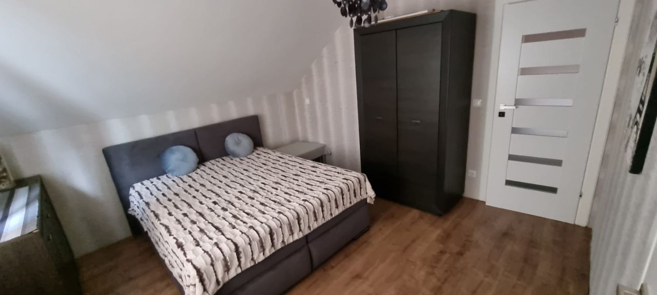 dom wolnostojący, 4 pokoje Dominów. Zdjęcie 13