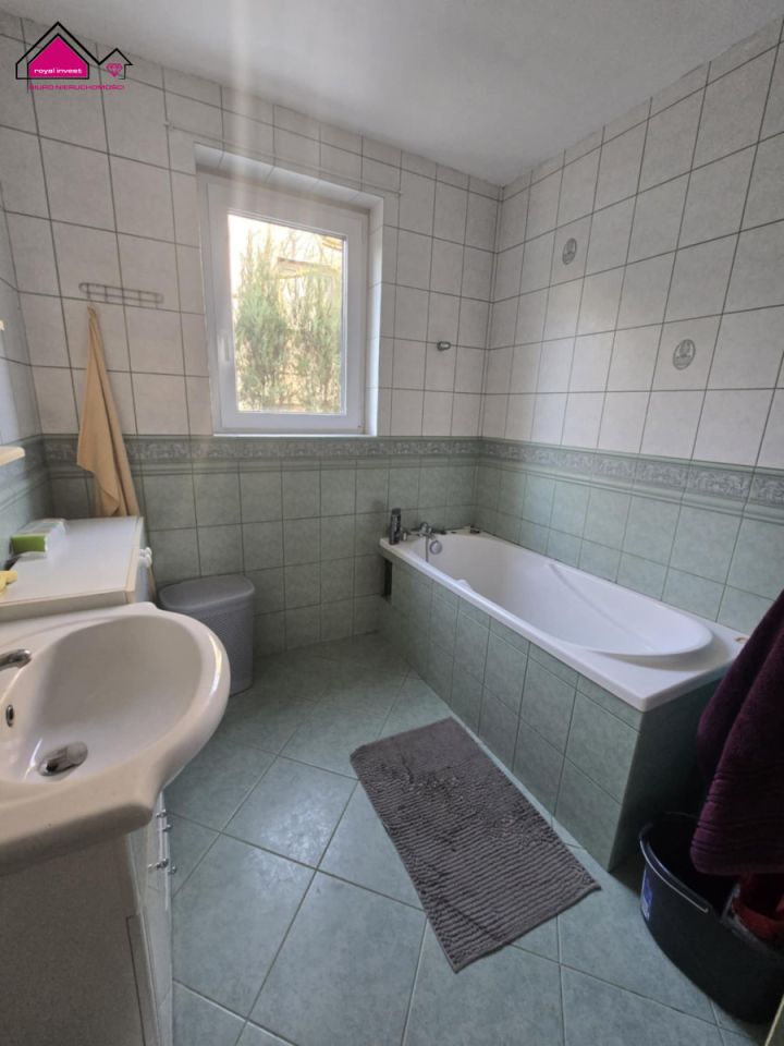 dom wolnostojący, 6 pokoi Kleczew, ul. Alojzego Putza. Zdjęcie 8