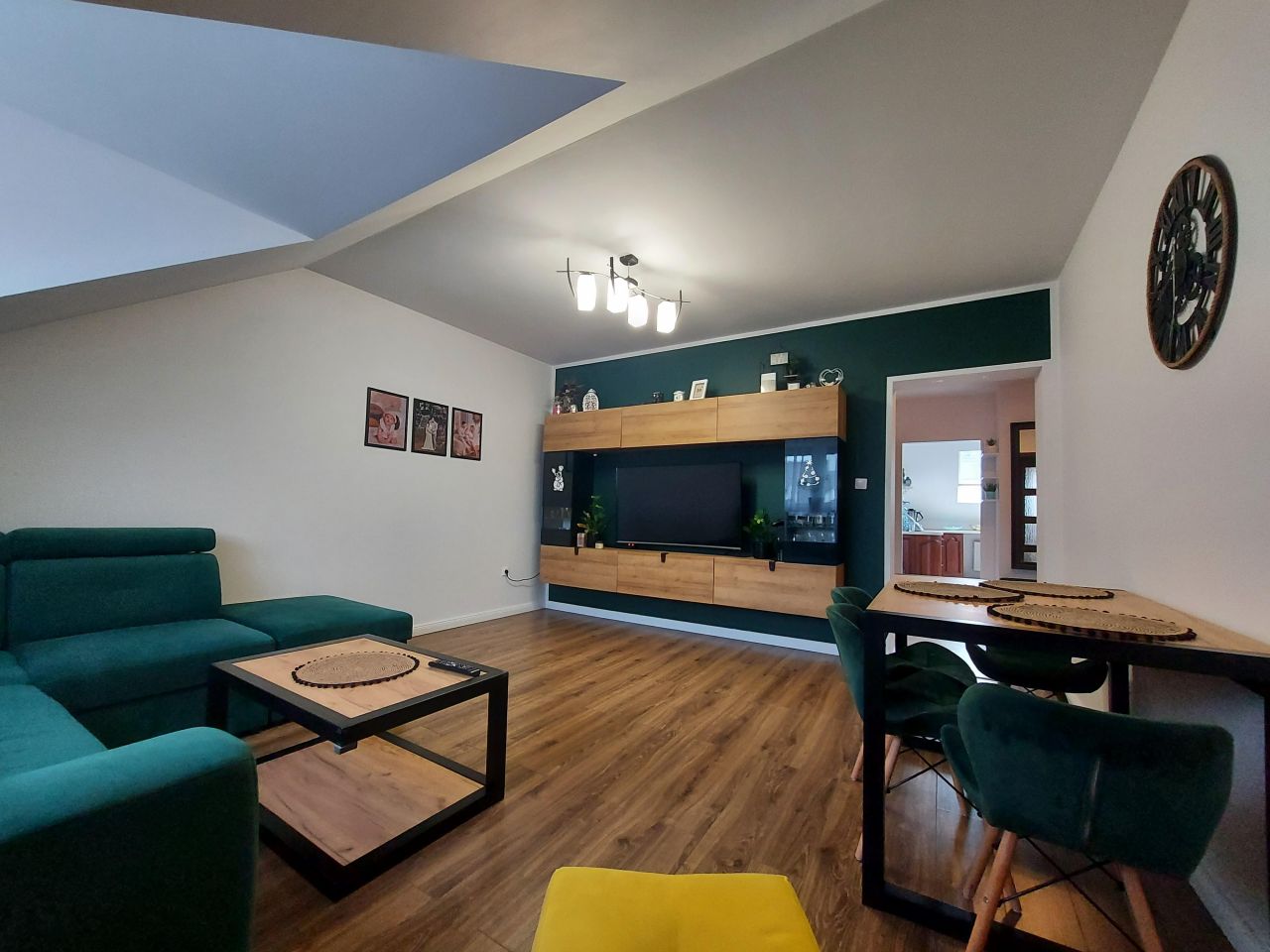 Mieszkanie 3-pokojowe Kruszewnia, os. Osiedle Izabelin. Zdjęcie 1