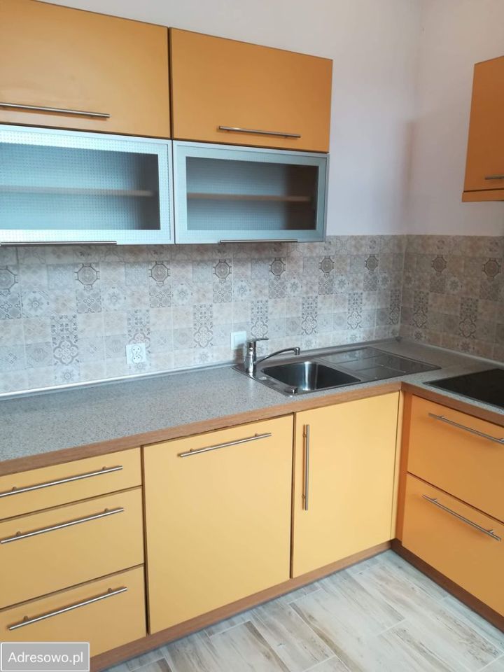 Mieszkanie 4-pokojowe Jelenia Góra, al. Wojska Polskiego. Zdjęcie 2