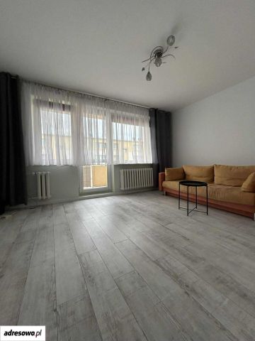 Mieszkanie 3-pokojowe Pruszcz Gdański, ul. Obrońców Pokoju. Zdjęcie 1