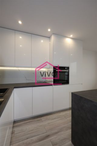 Mieszkanie 3-pokojowe Jastrzębie-Zdrój, ul. Turystyczna. Zdjęcie 4