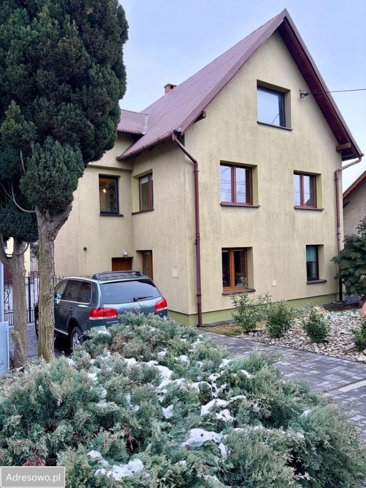 dom wolnostojący, 5 pokoi Kietrz. Zdjęcie 2