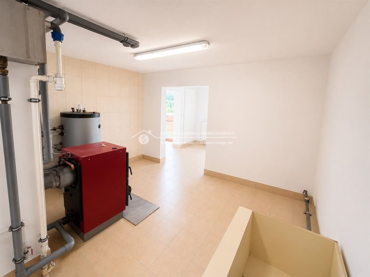 dom wolnostojący, 7 pokoi Bystra. Zdjęcie 36