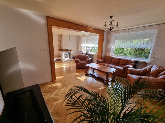 dom wolnostojący, 5 pokoi Mysłowice. Zdjęcie 1