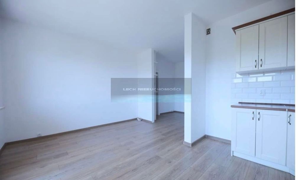 Mieszkanie 3-pokojowe Legionowo, ul. gen. Józefa Sowińskiego. Zdjęcie 2