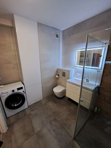 Mieszkanie 3-pokojowe Złotniki. Zdjęcie 10