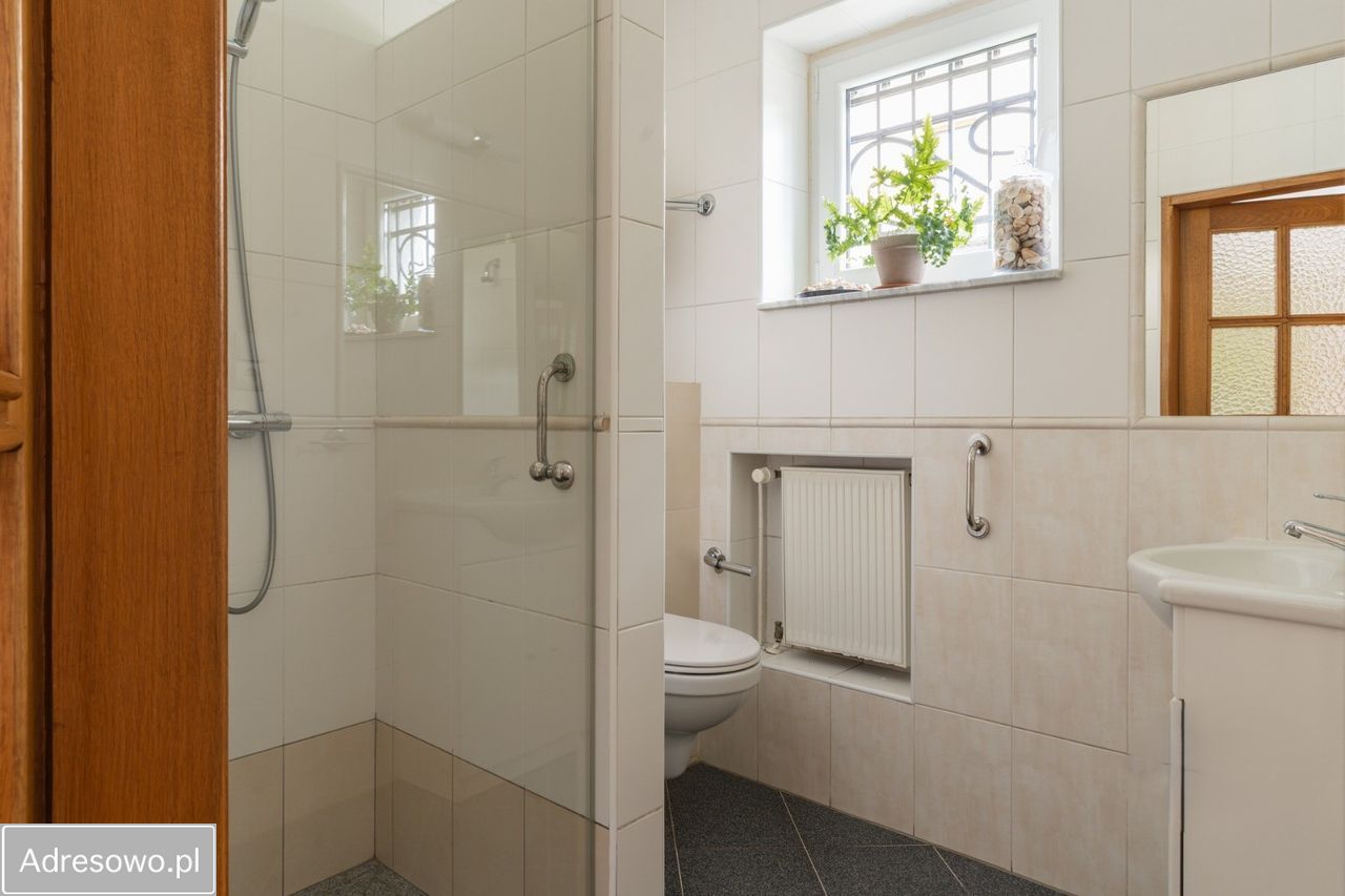 bliźniak, 7 pokoi Gdynia Mały Kack, ul. Trocka. Zdjęcie 12