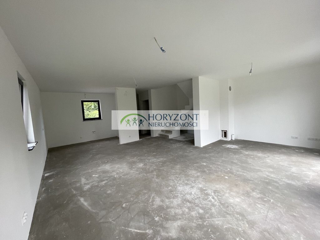 bliźniak, 5 pokoi Żukowo. Zdjęcie 5