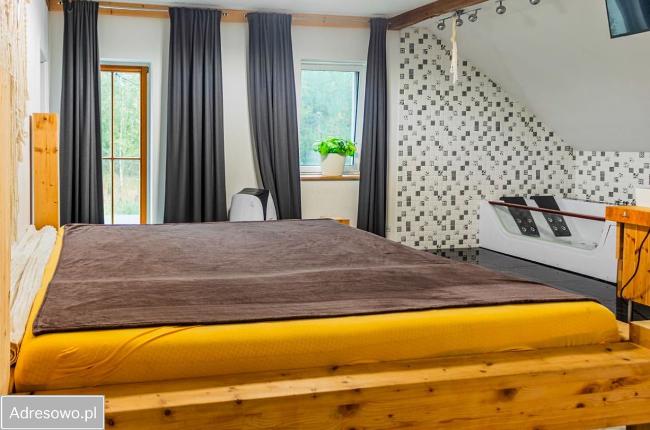 dom wolnostojący, 4 pokoje Trzcinna. Zdjęcie 2