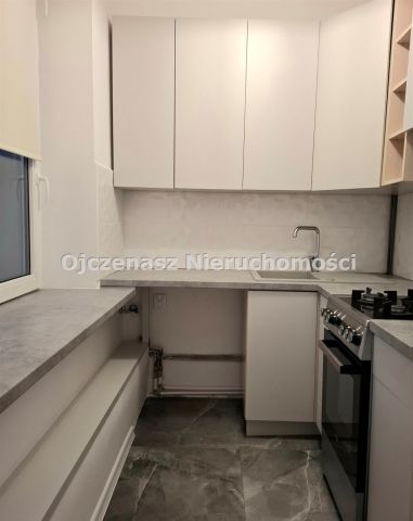 Mieszkanie 2-pokojowe Bydgoszcz Śródmieście. Zdjęcie 3