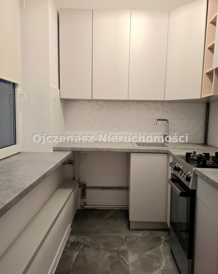 Mieszkanie 2-pokojowe Bydgoszcz Śródmieście. Zdjęcie 3