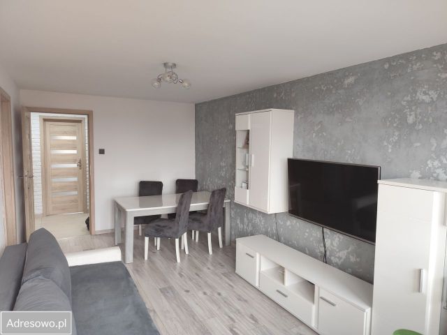 Mieszkanie 3-pokojowe Choszczno, ul. Rynek. Zdjęcie 1