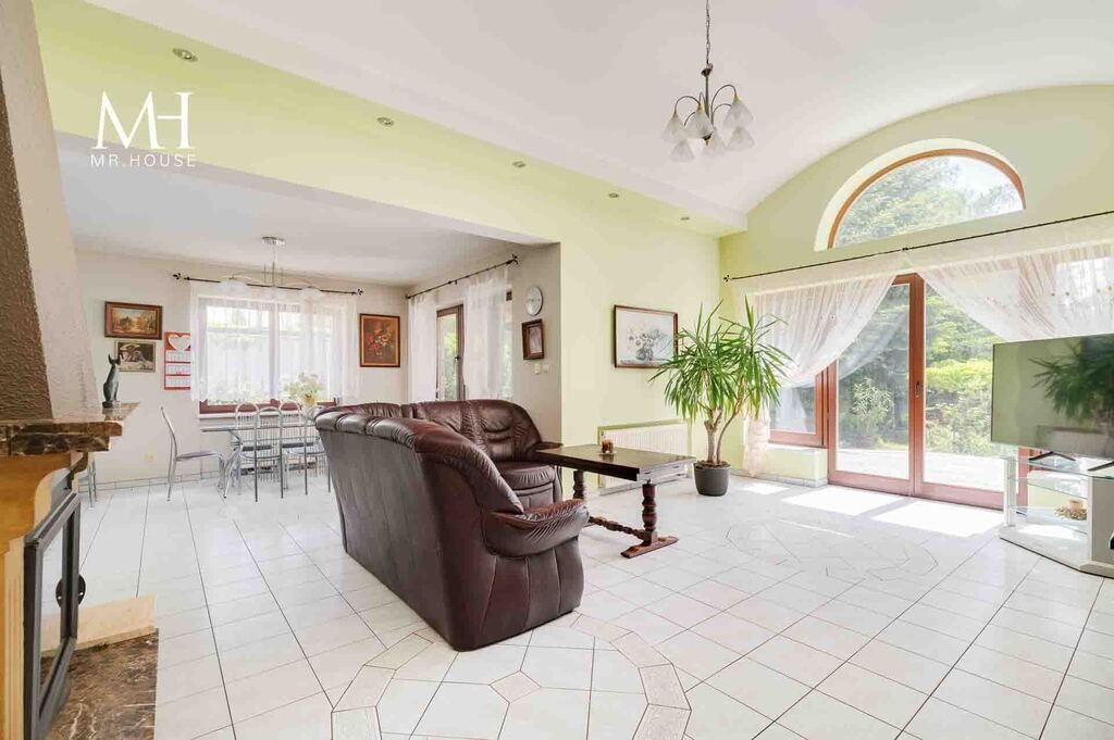 dom wolnostojący, 6 pokoi Łódź. Zdjęcie 3