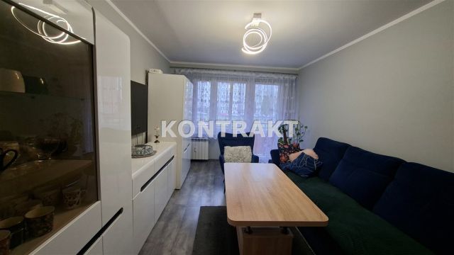 Mieszkanie 3-pokojowe Oświęcim Osiedle, ul. Szpitalna. Zdjęcie 1