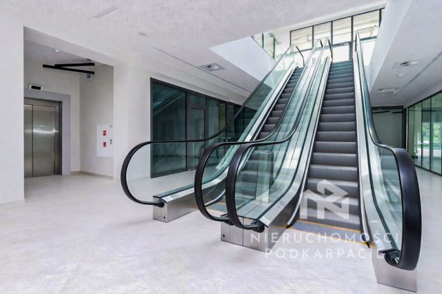 Lokal Rzeszów Śródmieście, ul. Fryderyka Szopena. Zdjęcie 7