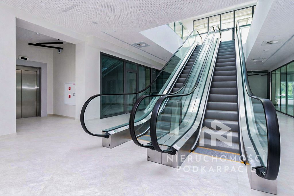 Lokal Rzeszów Śródmieście, ul. Fryderyka Szopena. Zdjęcie 7