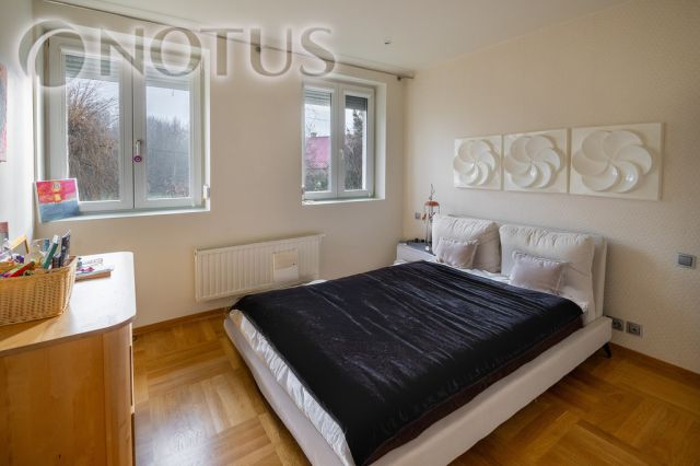 dom wolnostojący, 6 pokoi Kraków Olszanica, ul. Jadwigi Majówny. Zdjęcie 9