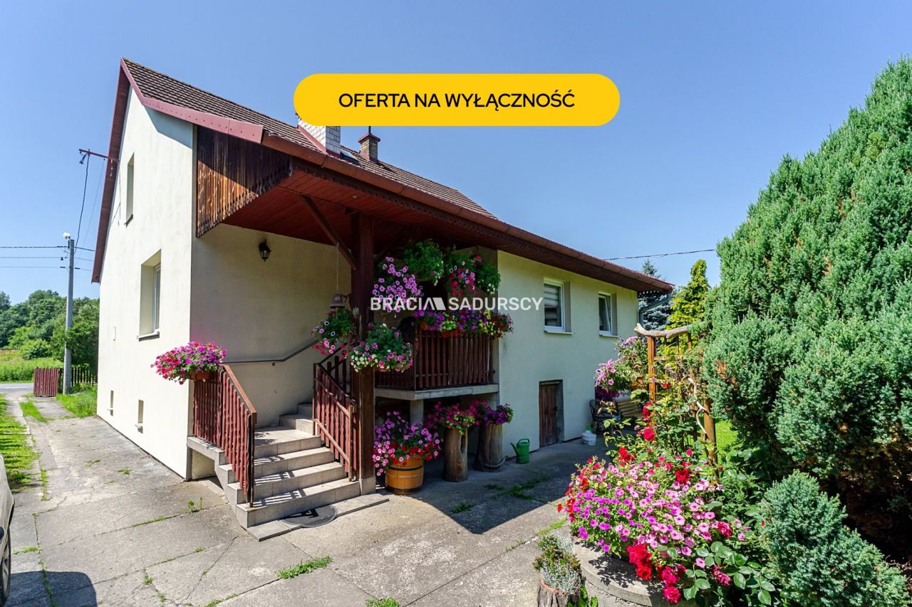 dom wolnostojący, 3 pokoje Rzozów, ul. Długa. Zdjęcie 1
