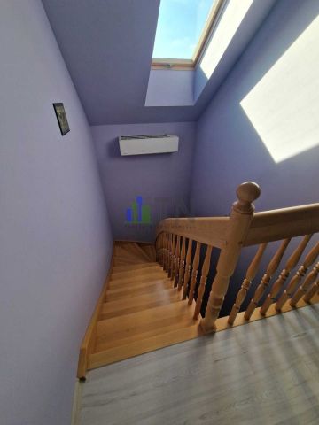 dom wolnostojący, 4 pokoje Czernica. Zdjęcie 12