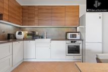 Mieszkanie 2-pokojowe Warszawa Włochy, ul. Naukowa. Zdjęcie 4