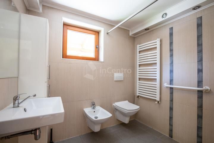 dom wolnostojący, 5 pokoi Ludźmierz, ul. Kazimierza Przerwy-Tetmajera. Zdjęcie 8