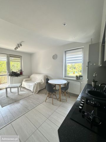 Mieszkanie 2-pokojowe Kraków Kozłówek, ul. Wielicka. Zdjęcie 1