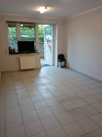 Lokal Toruń Koniuchy, ul. Lotników. Zdjęcie 1