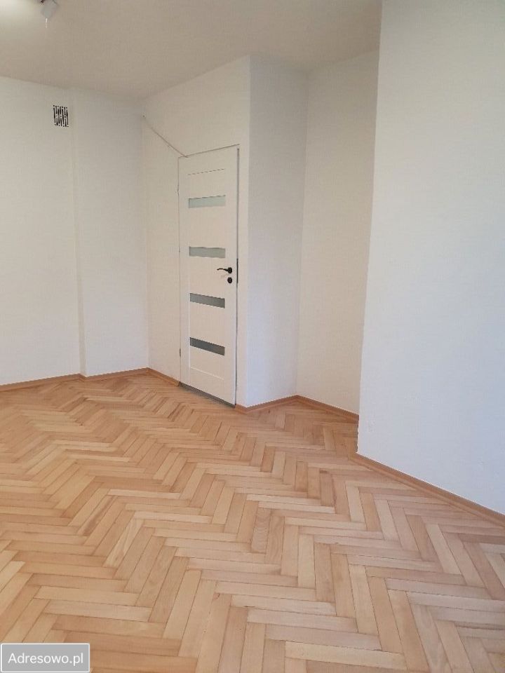 Mieszkanie 2-pokojowe Zegrze, ul. prof. Janusza Groszkowskiego. Zdjęcie 14