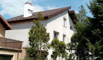 dom szeregowy, 10 pokoi Oleśnica, ul. Stolarska