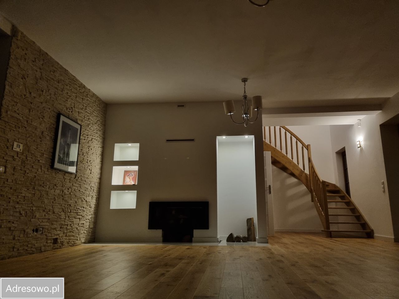 dom wolnostojący, 5 pokoi Cianowice, ul. Stawowa. Zdjęcie 9