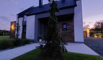 dom wolnostojący, 4 pokoje Zawada