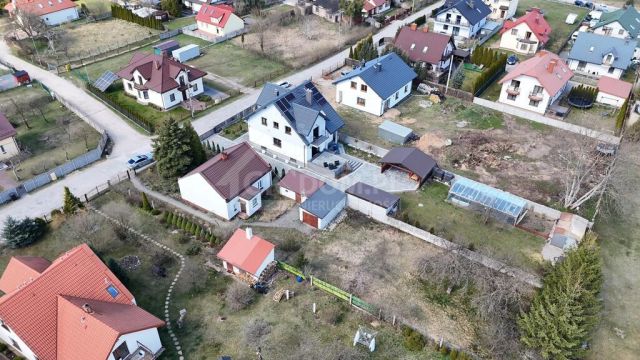 dom wolnostojący, 2 pokoje Kielce Biesaki. Zdjęcie 13