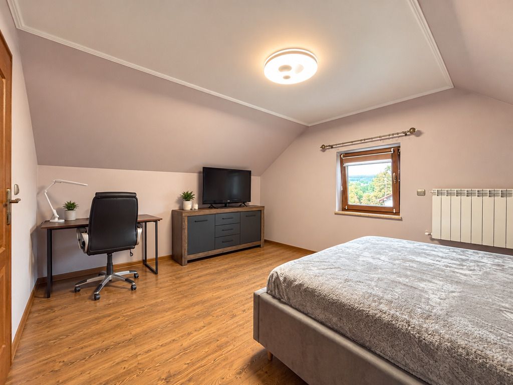 dom wolnostojący, 6 pokoi Kramarzówka. Zdjęcie 18