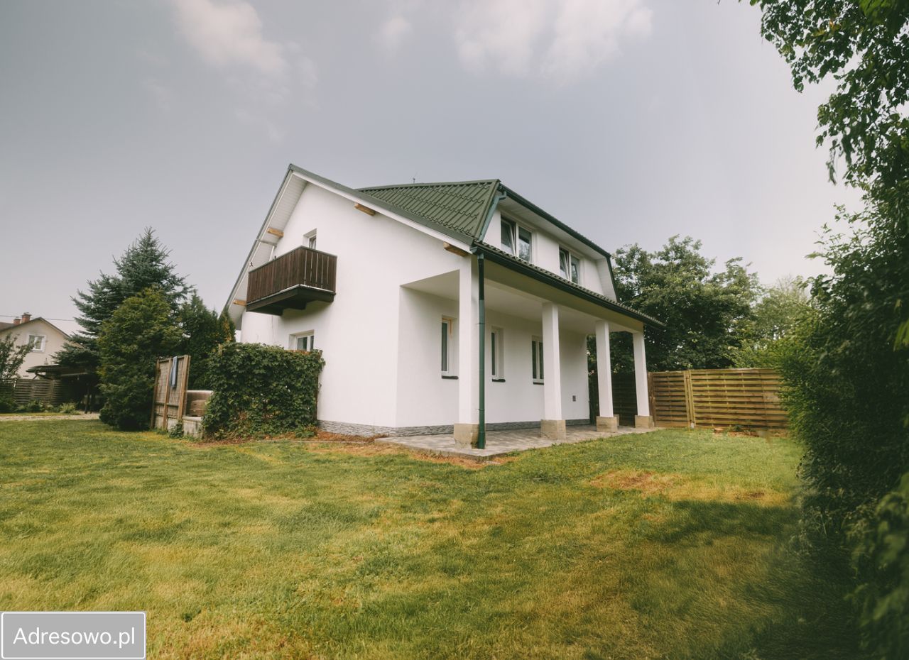 dom wolnostojący, 4 pokoje Lesko. Zdjęcie 7