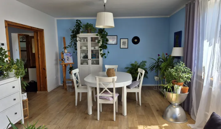 dom wolnostojący, 6 pokoi Ruszowice, ul. Tęczowa