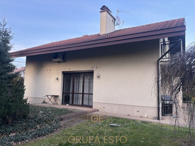 dom wolnostojący, 3 pokoje Kraków Podgórze, ul. Kolonijna. Zdjęcie 9