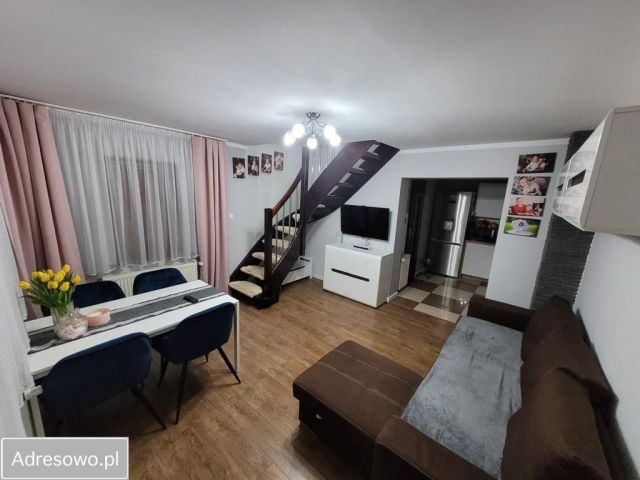 Mieszkanie 3-pokojowe Kopaczów, ul. Główna. Zdjęcie 1