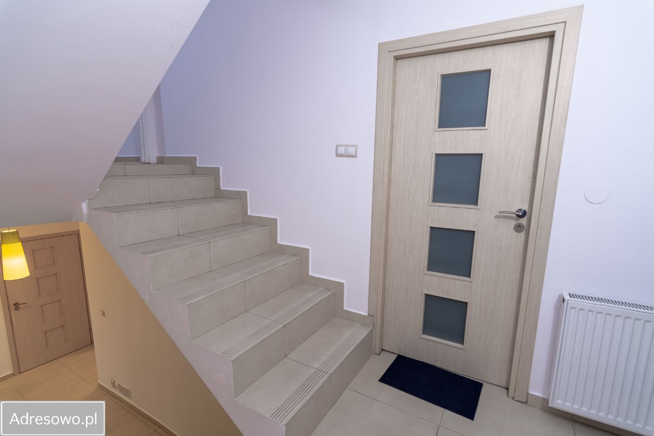 dom szeregowy Warszawa Bielany, ul. Władysława Smoleńskiego. Zdjęcie 5