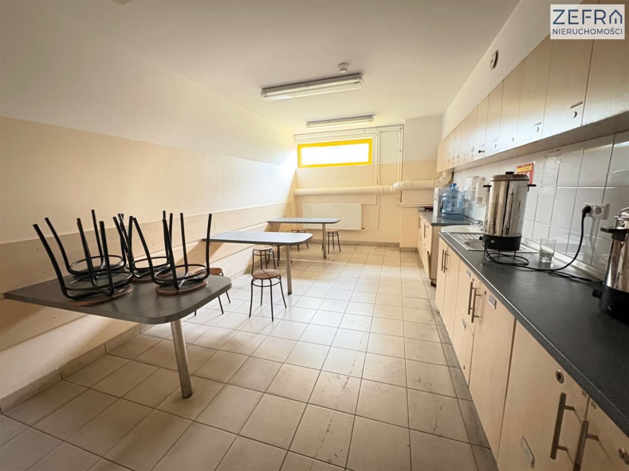 Hala/magazyn Kraków Bronowice. Zdjęcie 8